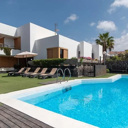 Villa Las Americas