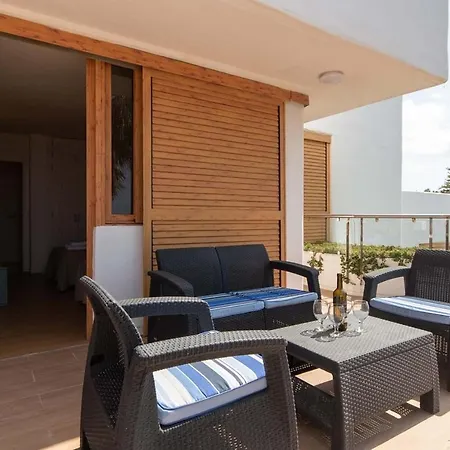 Villa Las Americas *